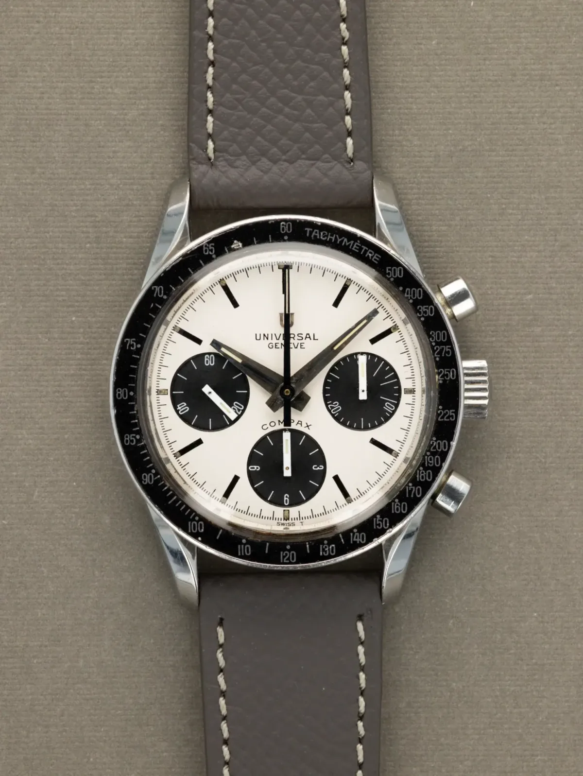 Universal Genève Compax Nina Rindt chronograph