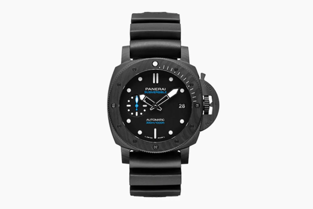 Panerai Submersible Carbotech PAM02231 watch with Carbotech case