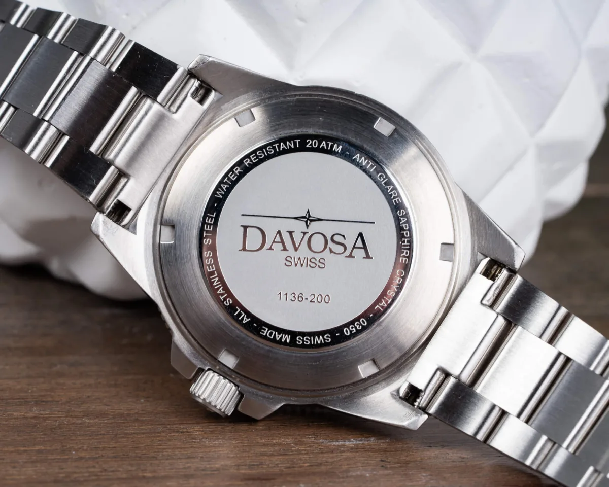 Davosa Argonautic 39 on a leather strap