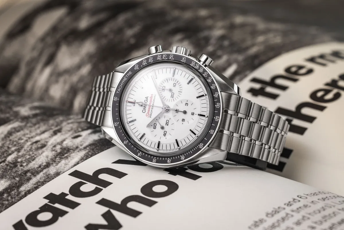 Omega Speedmaster white dial with micro-adjustable clasp