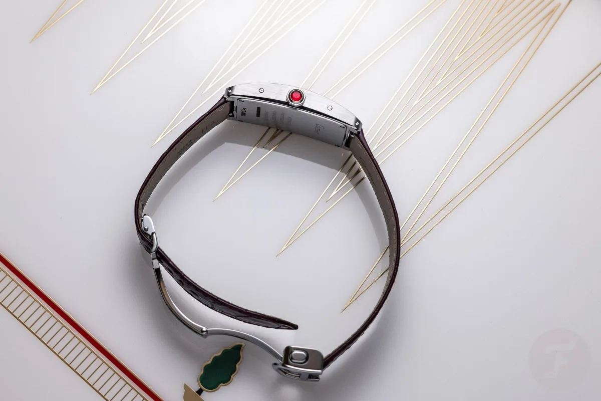 Cartier Tank Américaine displayed on wrist