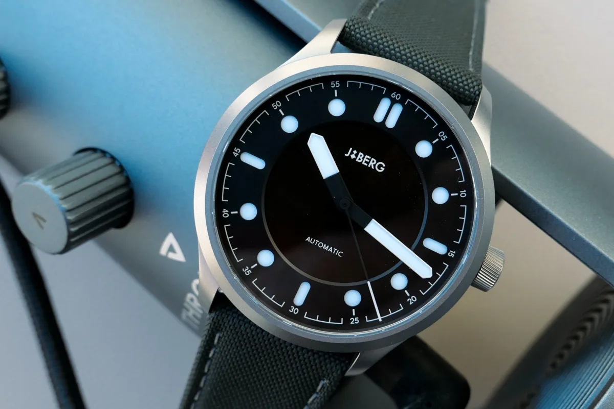 Close-up of J&Berg B2's titanium case and crown.