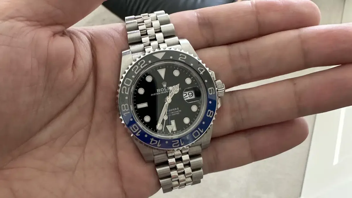 Checking Rolex watch condition online