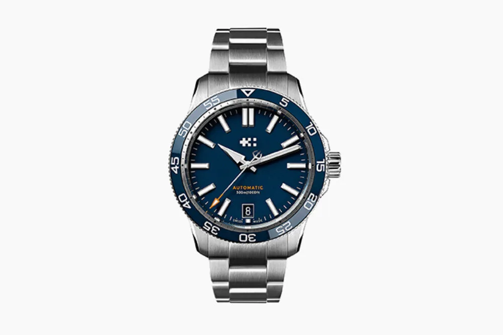 Christopher Ward C60 Trident Pro 300 diving watch