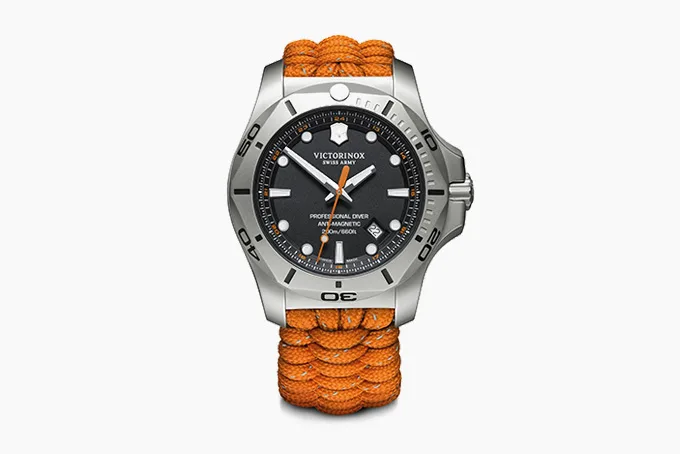 Victorinox I.N.O.X. Professional Diver with unique bezel