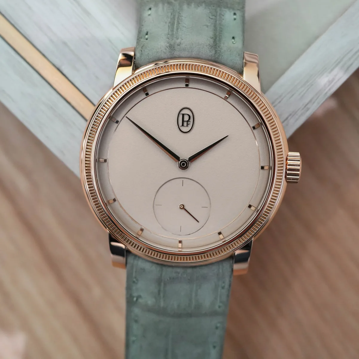 Rose gold and platinum Toric Small Seconds watches