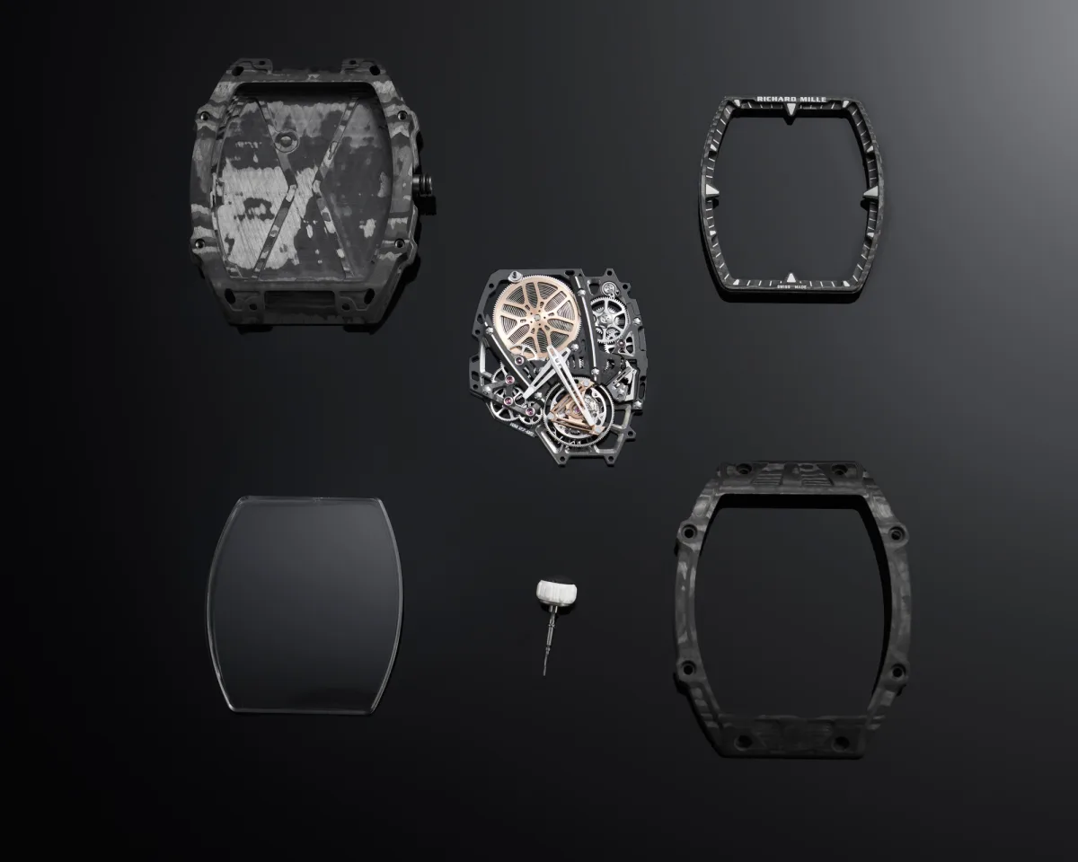 RM 27-05 movement with floating tourbillon