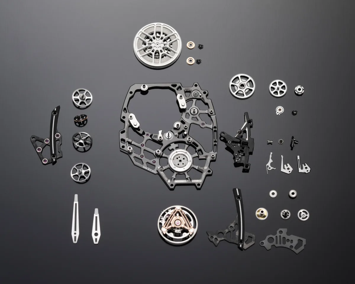 RM 27-05 without dial, revealing mechanisms