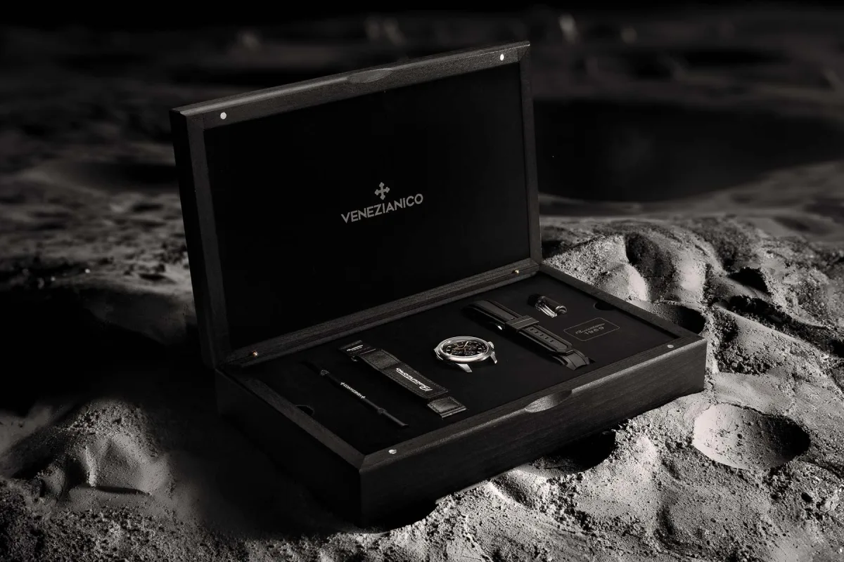Venezianico Bucintoro 1969 straps: steel, leather, rubber