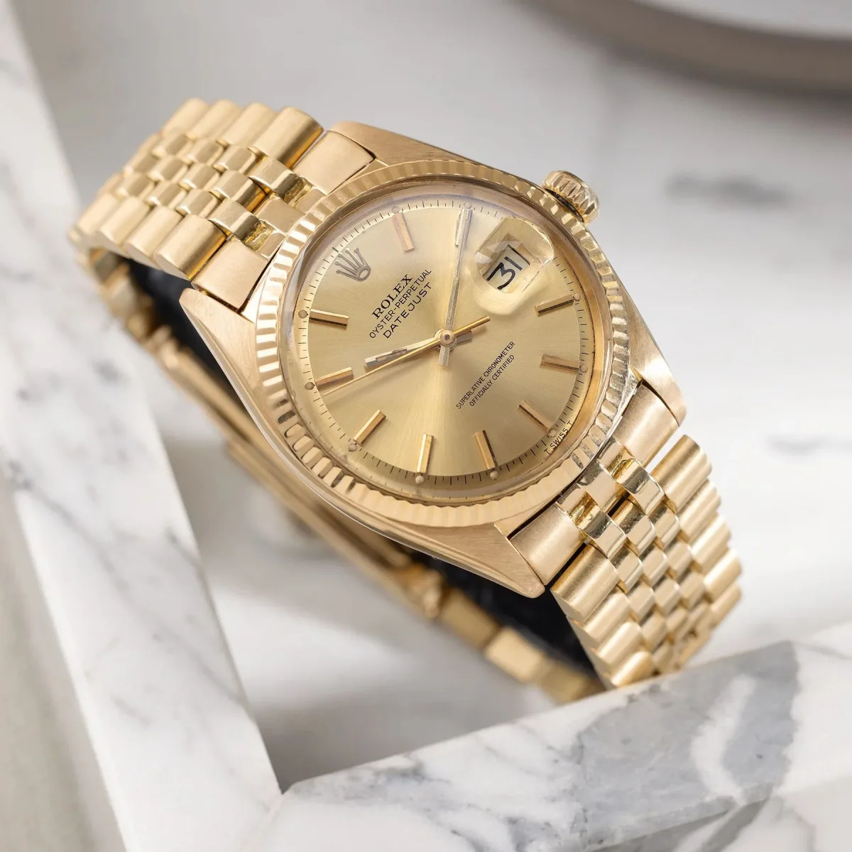 Rolex Datejust ref. 6105 on leather strap