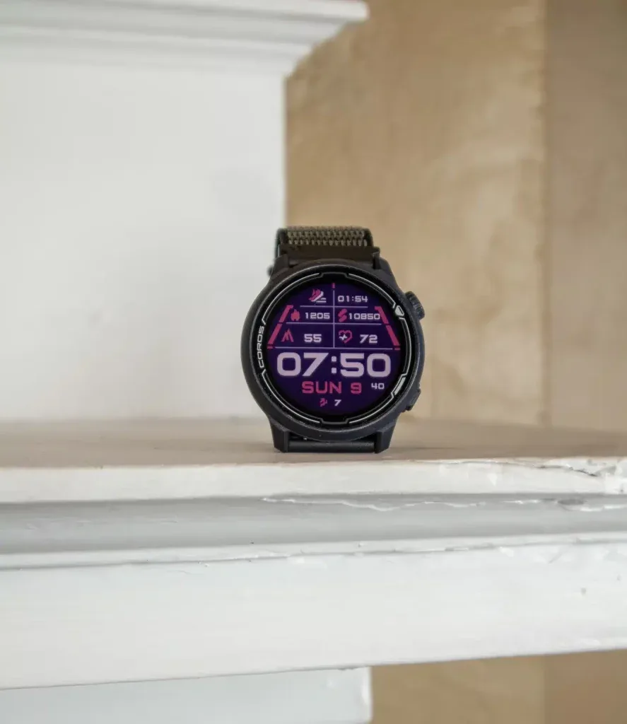 Coros Pace 2 showing distance and pace during a run