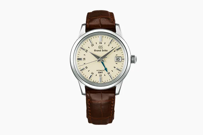 Grand Seiko GMT SBGM221 with ivory dial and GMT hand