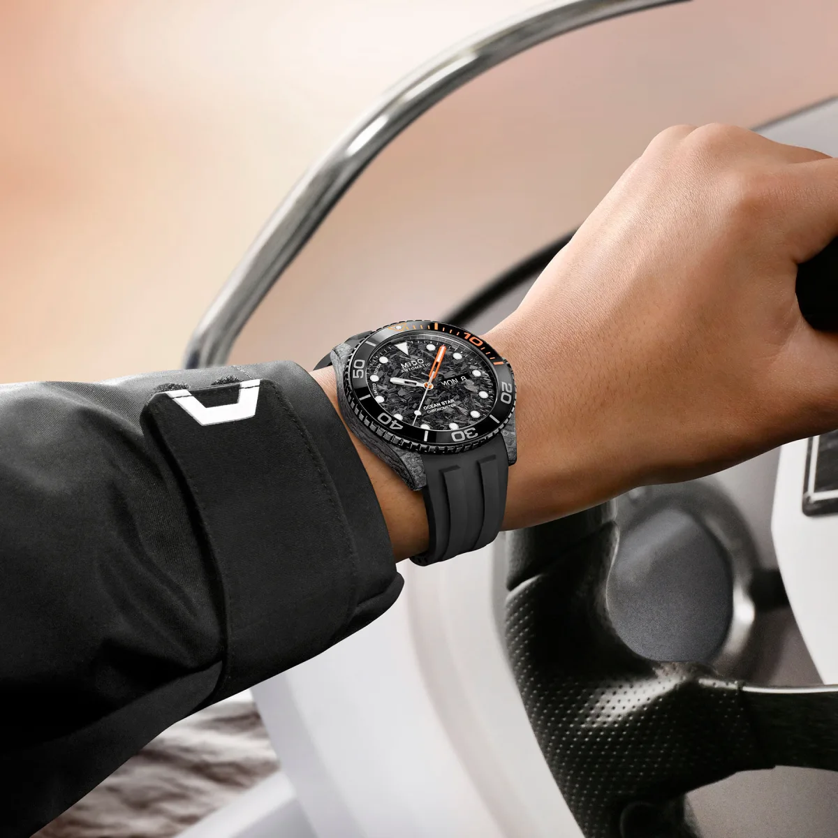 Mido Ocean Star 200C with black rubber strap