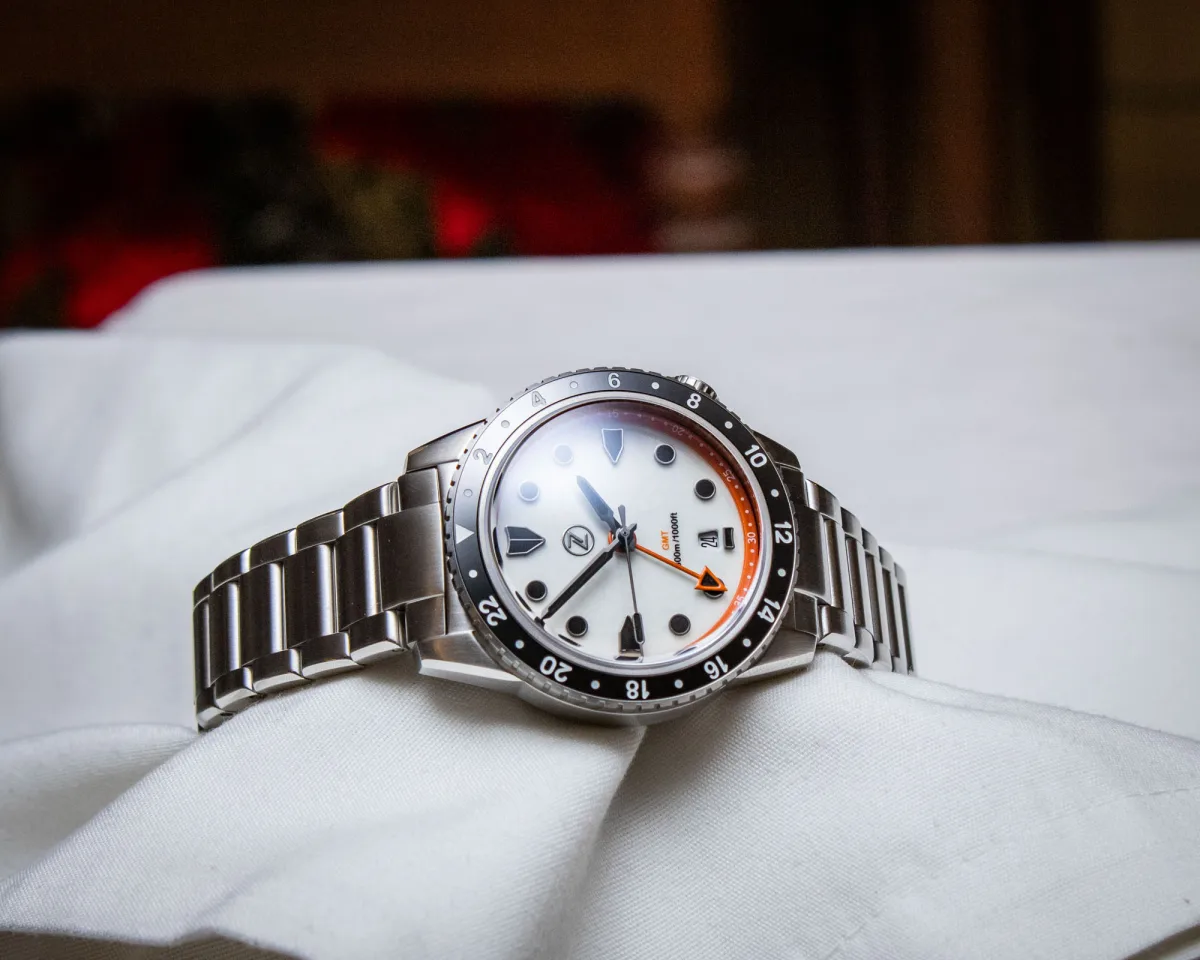 Side profile of Zelos Mako 300m GMT watch
