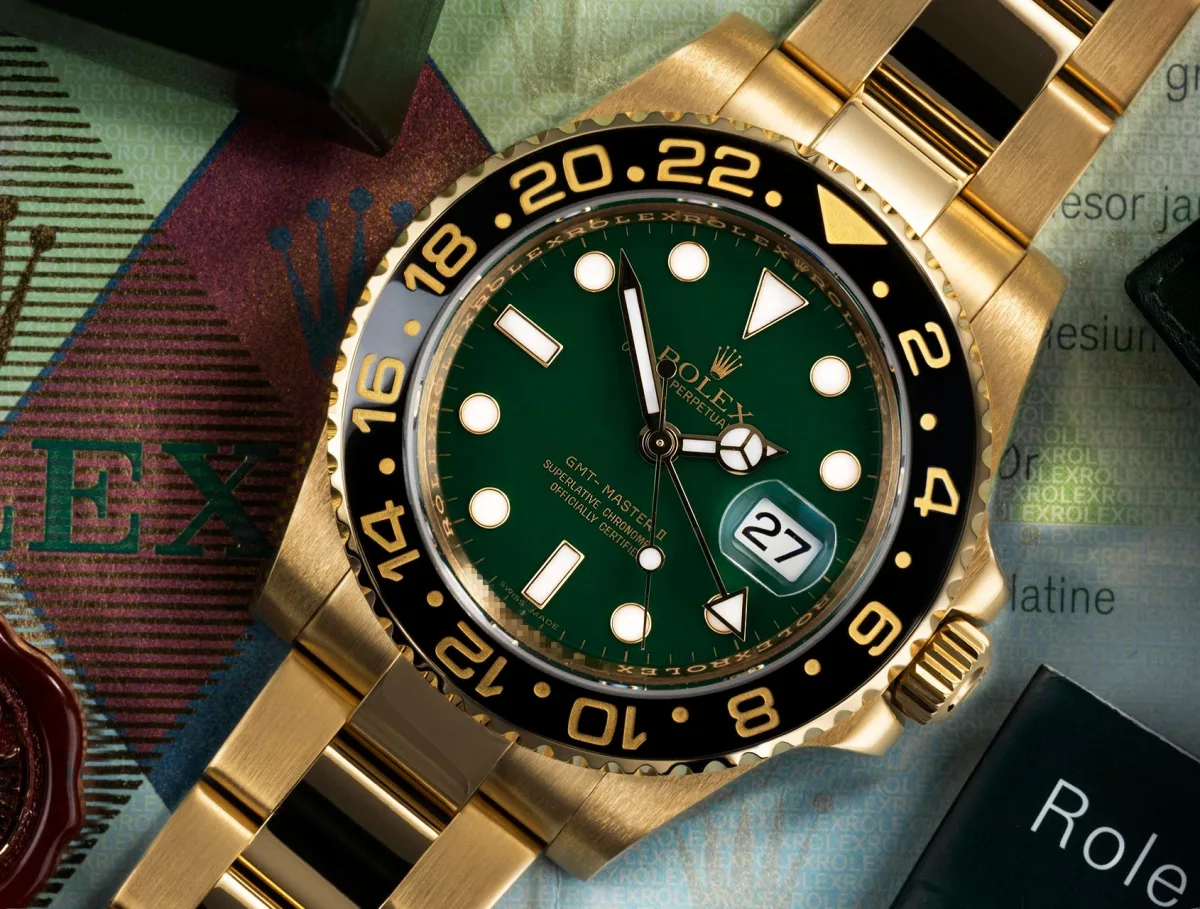Rolex Submariner Date ref. 16618 with blue dial