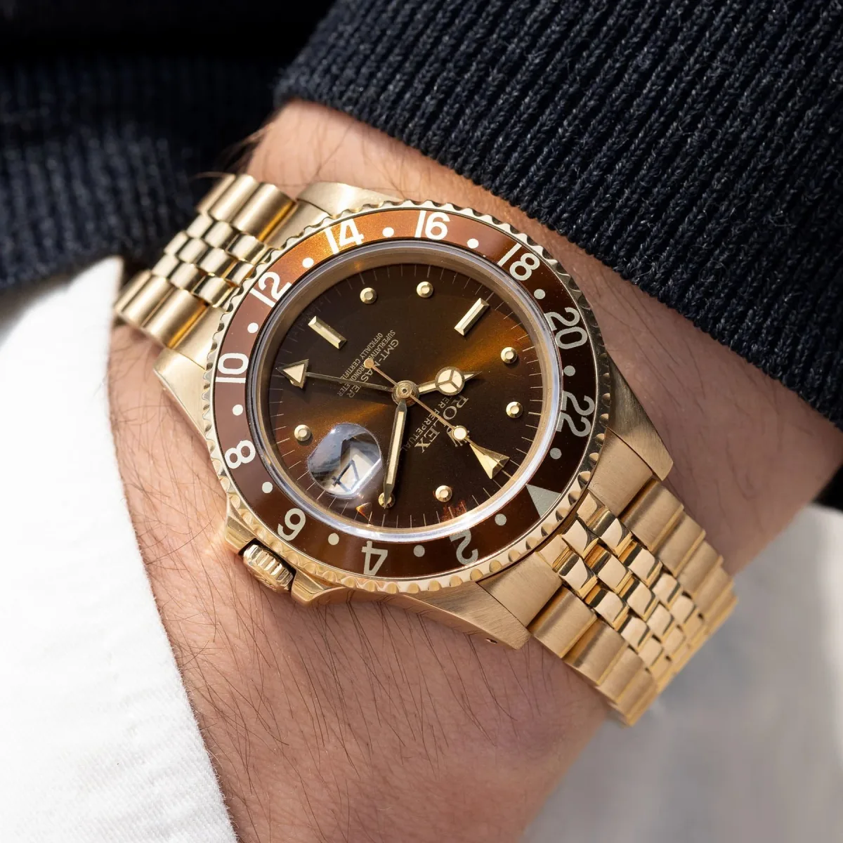 Rolex Submariner Date ref. 1680/8 on wrist