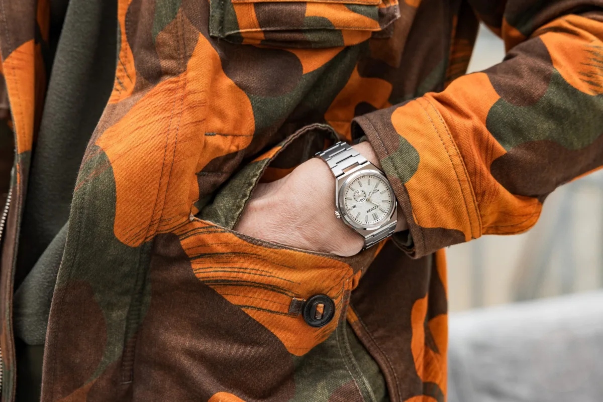 Setting the date on Citizen Super Titanium Automatic Small Seconds watch