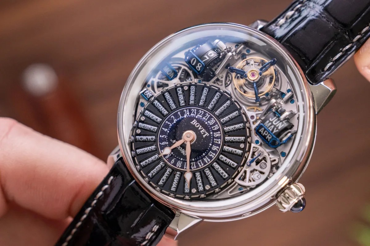 Bovet Récital 28 Prowess 1 watch with daylight saving time adjustment