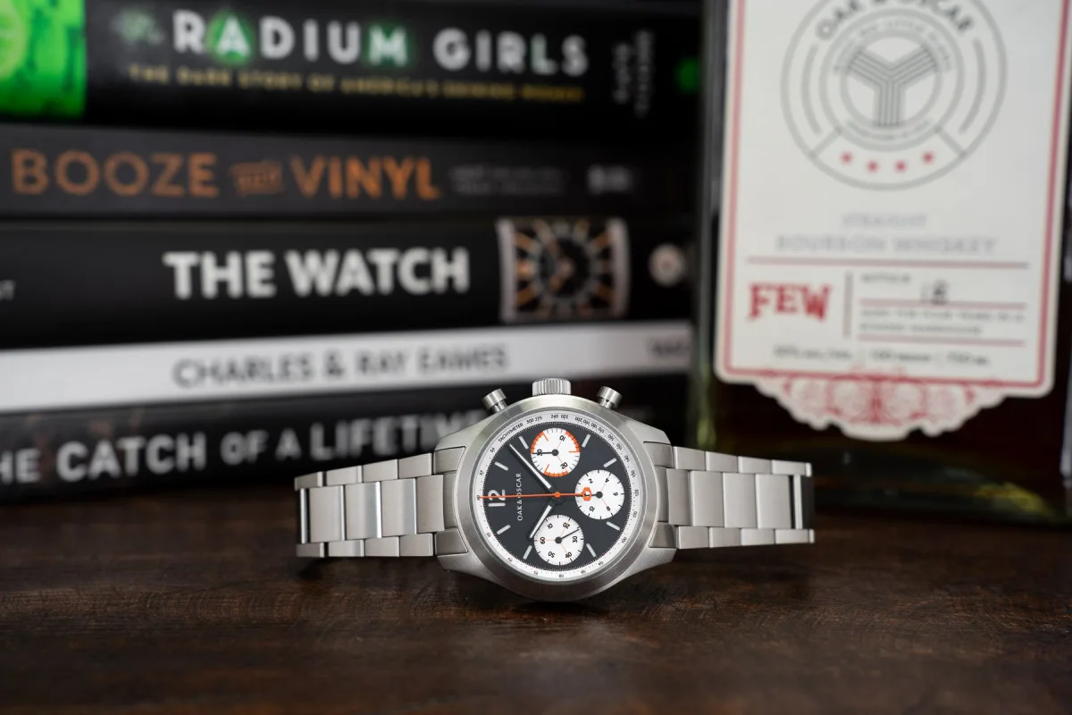 Oak & Oscar Atwood chronograph with a white panda dial