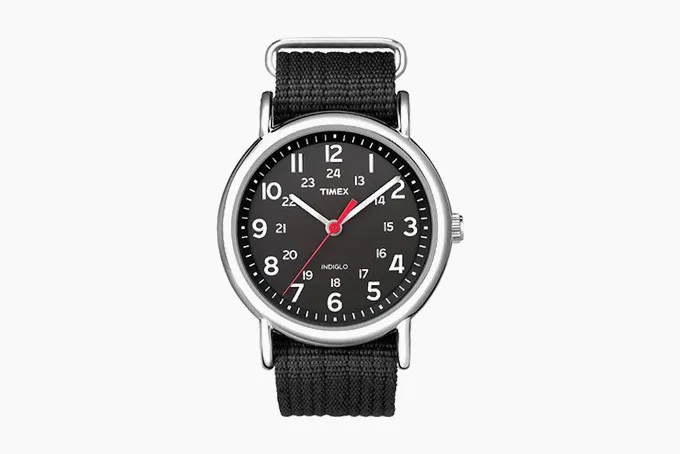 Timex Weekender 40mm vintage style watch