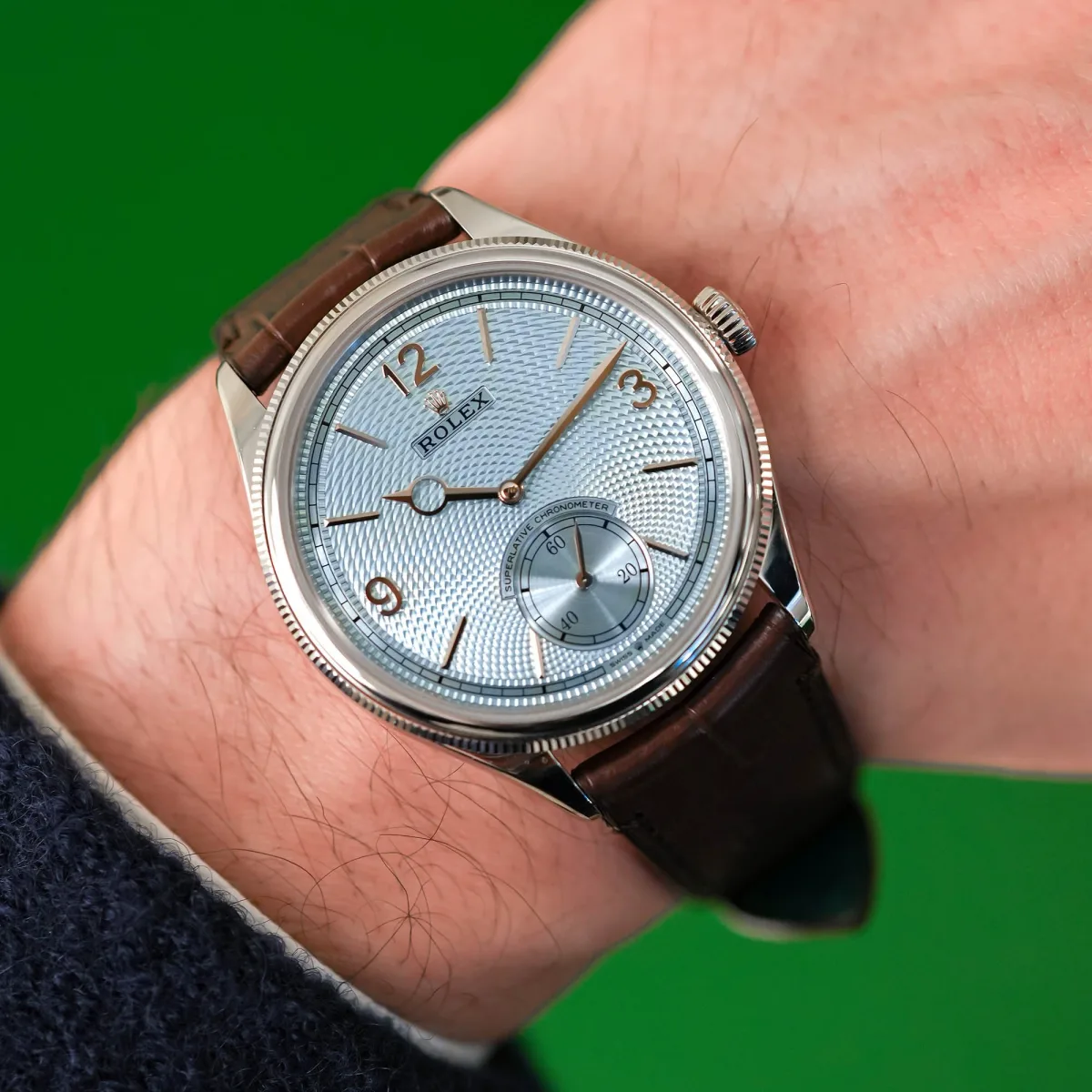 Close-up of Rolex Perpetual 1908 Platinum minute track