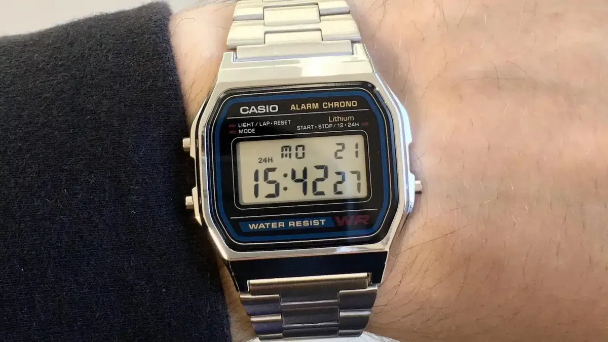 Grand Seiko quartz crystal selection
