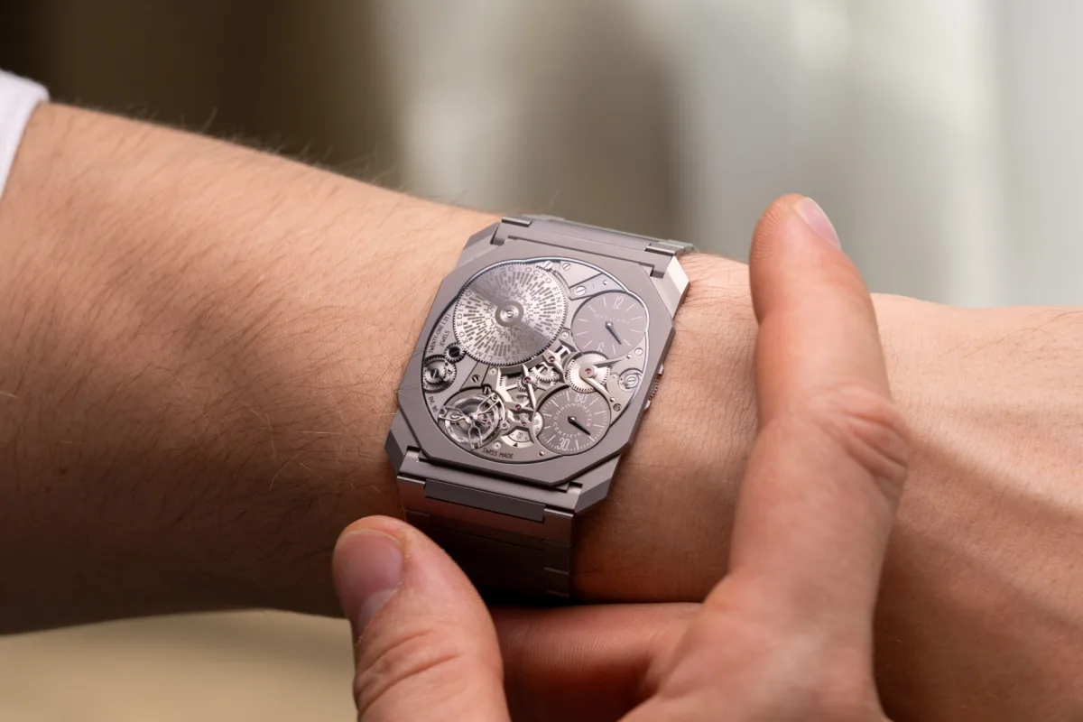 Bulgari Octo Finnissimo Ultra COSC, ultra-thin and light