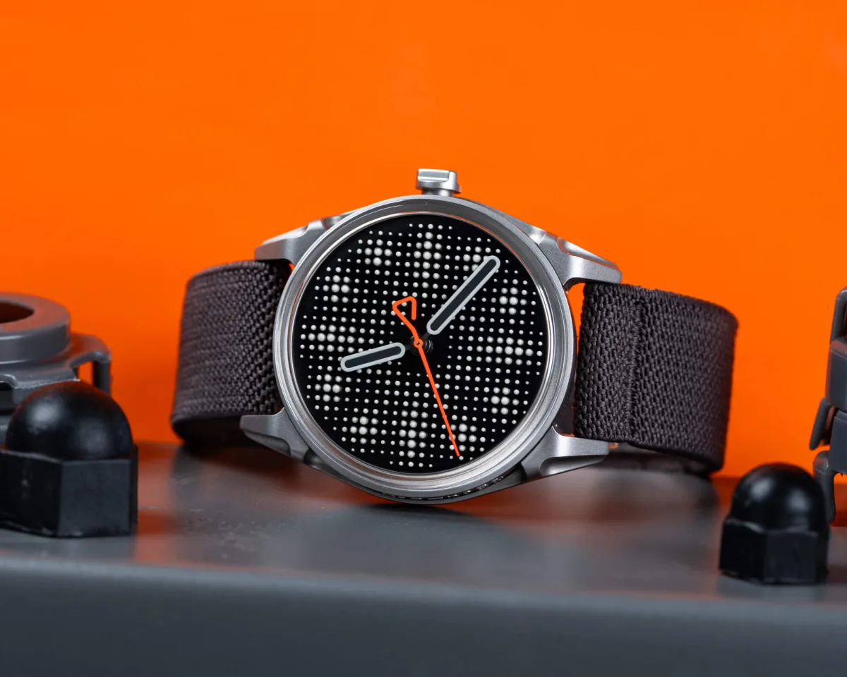 Movement inside Kollokium Projekt 01 watch