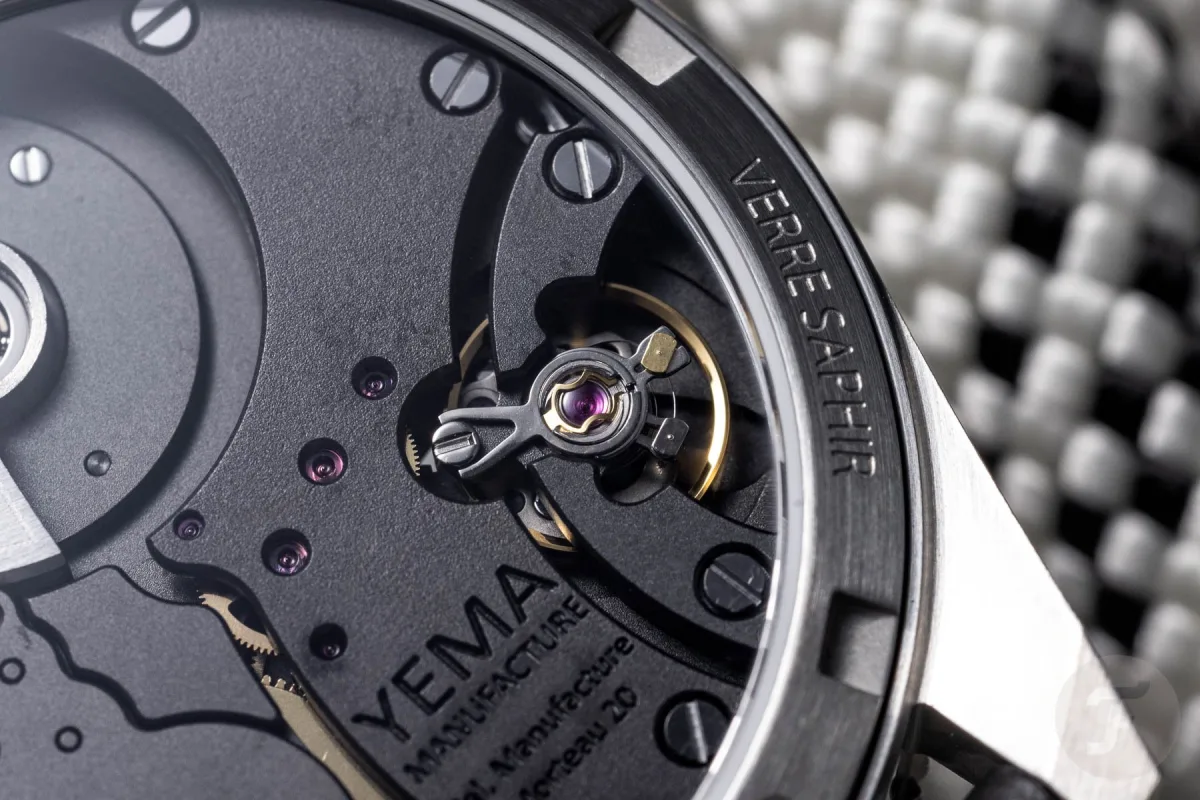 Yema Navygraf Slim CMM.20 movement detail