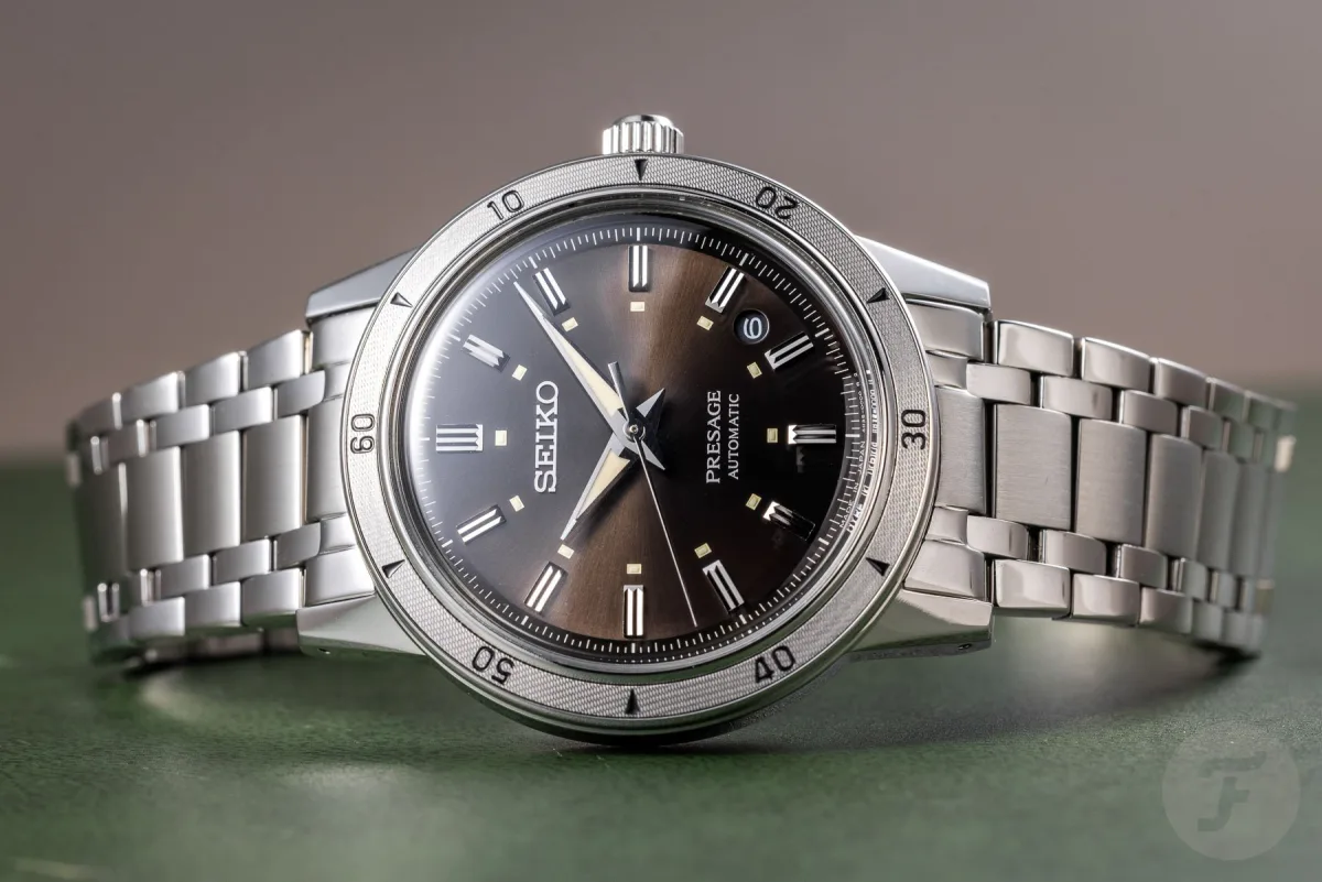 Comparison of Seiko 5717 and new Style60 models