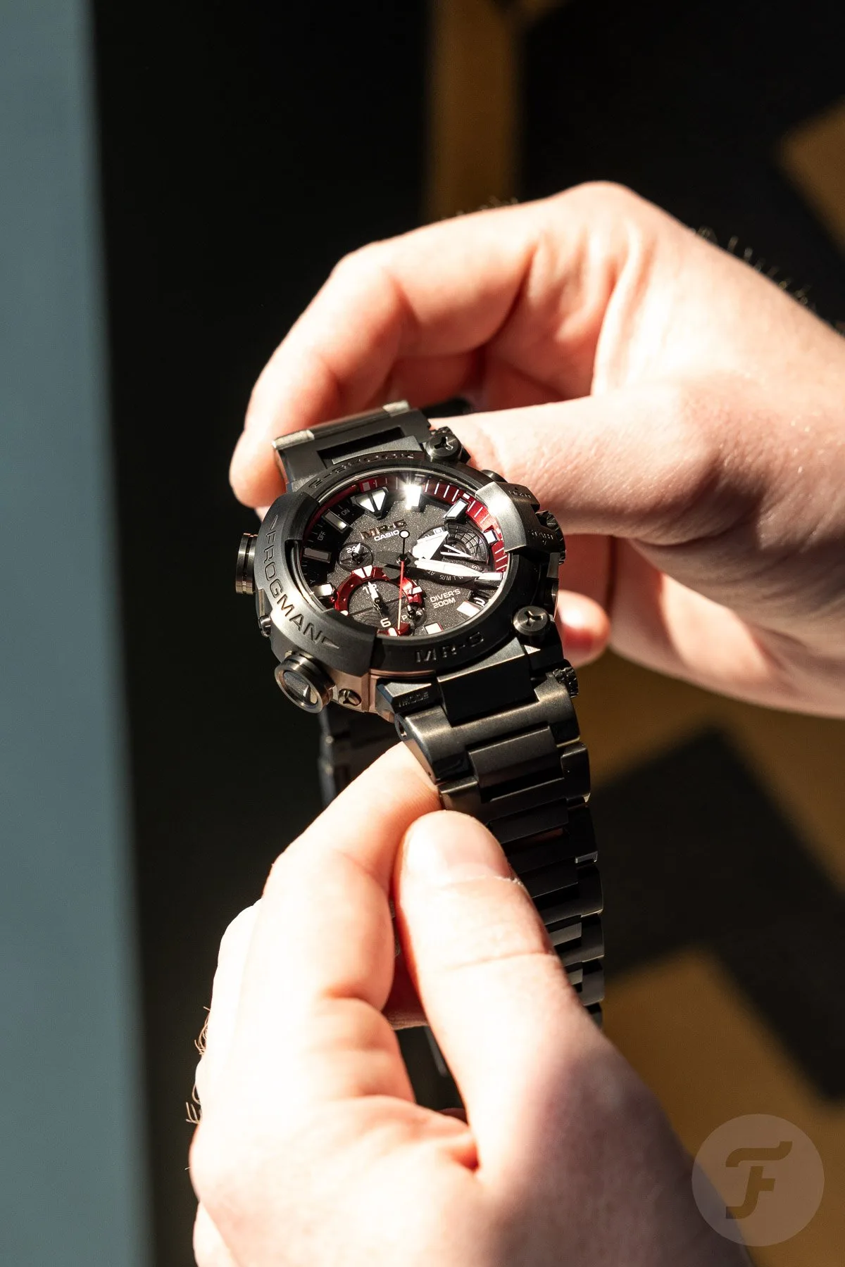 Close-up of Casio Frogman MRG-BF1000B-1A finish