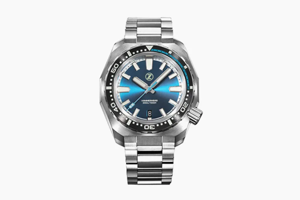 Zelos Hammerhead V3 diver watch with massive case