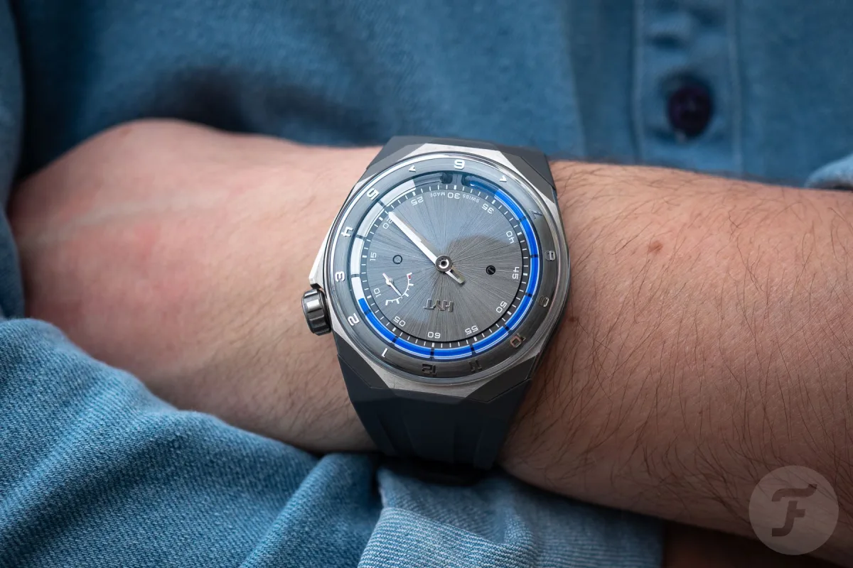 HYT T1 model on wrist with rubber strap