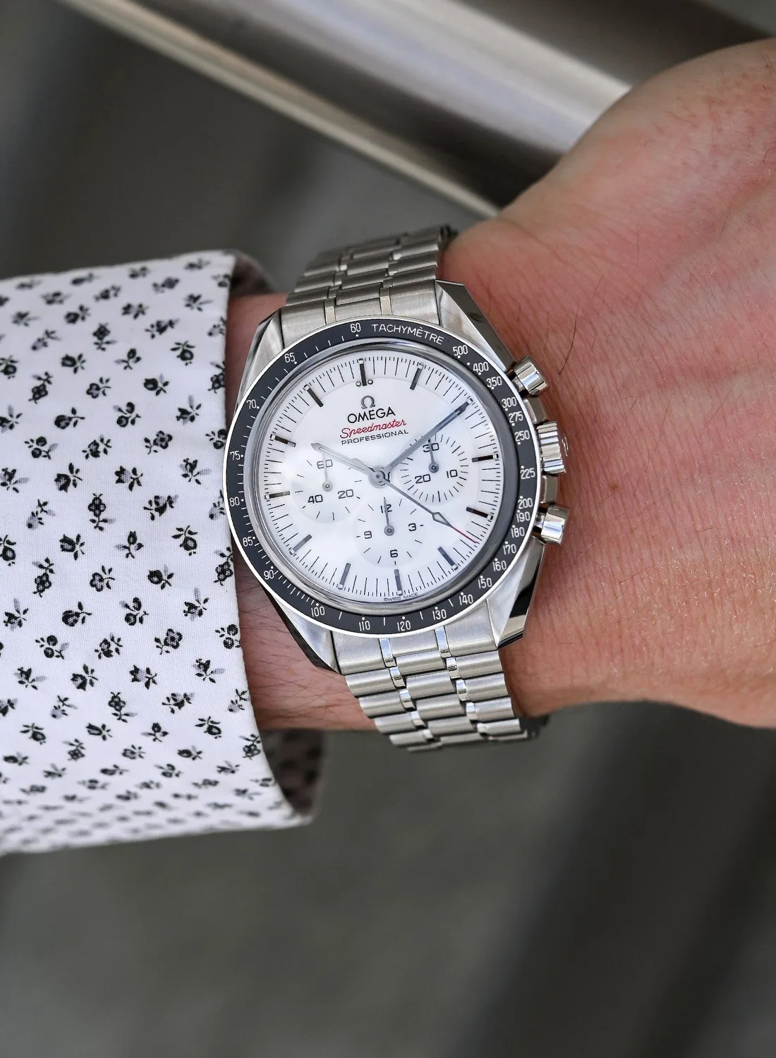 Omega Speedmaster Moonwatch white dial close-up