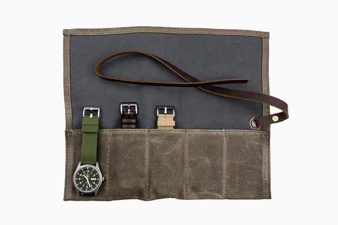 Barton Waxed Canvas Watch Roll for five watches