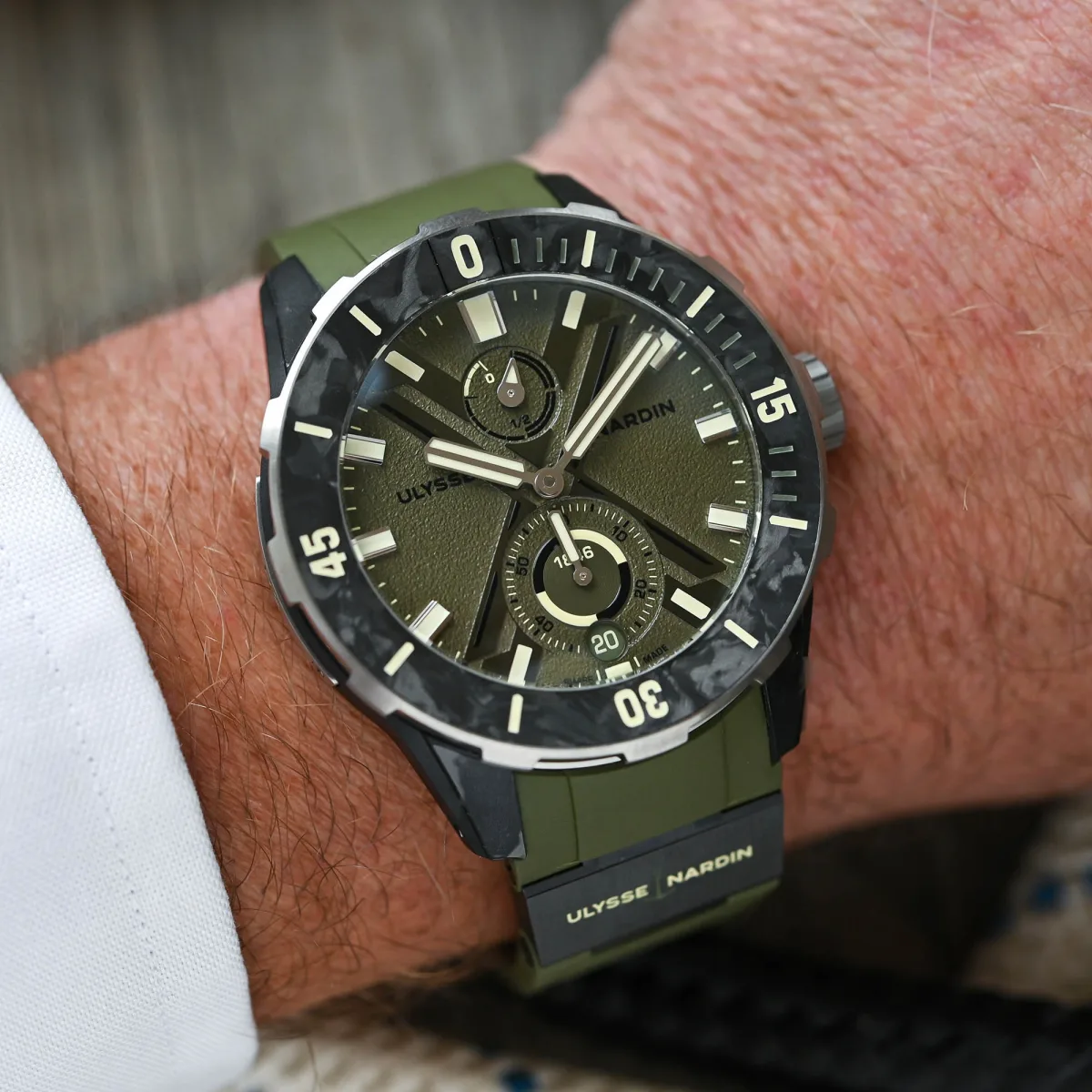 Ulysse Nardin Diver Net Ops watch face and strap