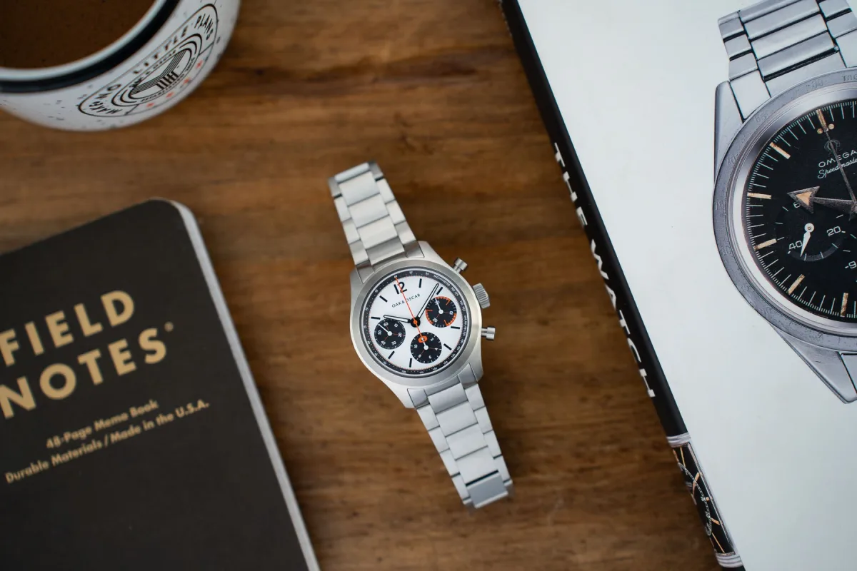 Ming 17.09 in polished steel case