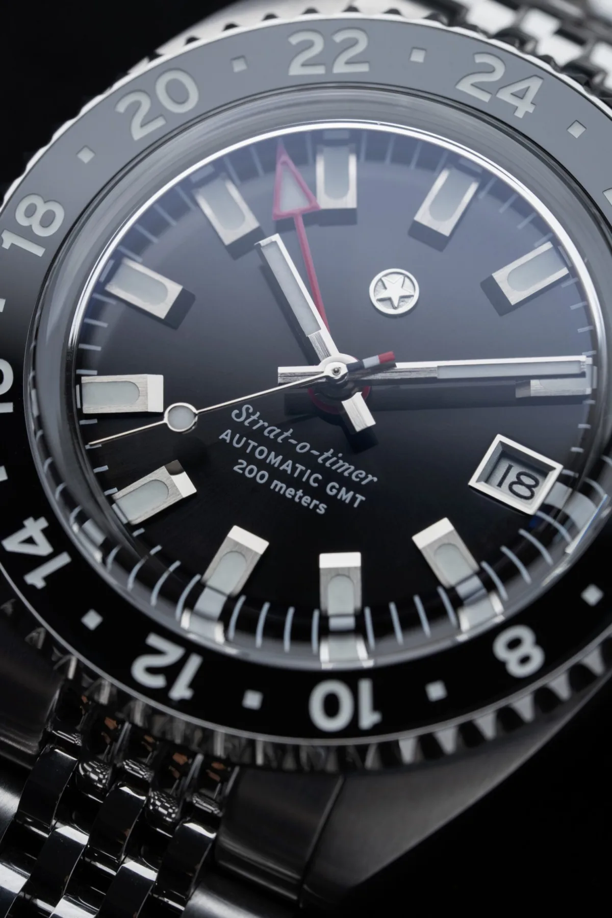 Miyota 9075 GMT movement in the Strat-o-timer