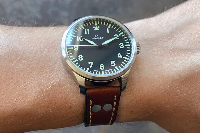 Laco Augsburg 42 side view