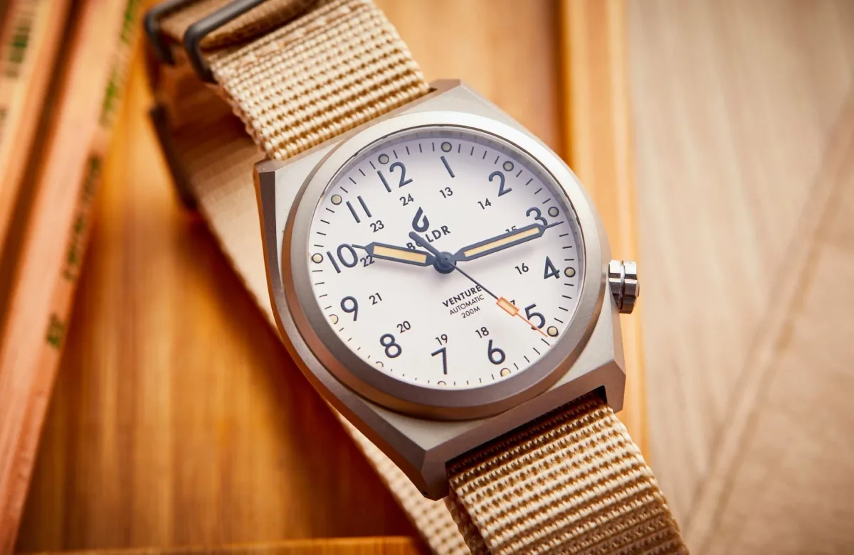Boldr Venture Sandstorm field watch
