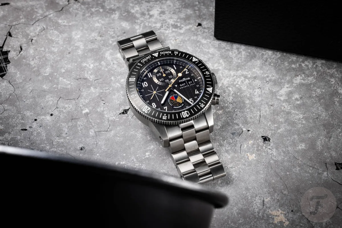 Fortis Novonaut AMADEE-24 watch close-up