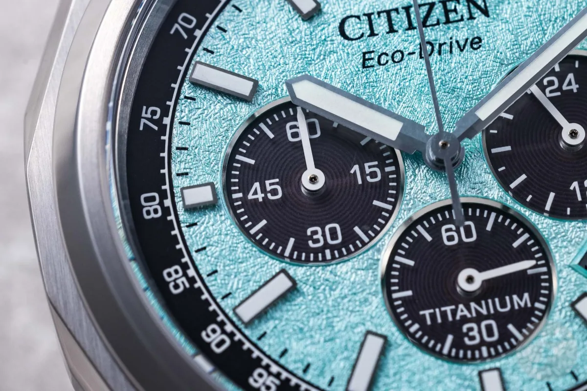 Citizen Super Titanium Eco-Drive Chrono watch case and bracelet