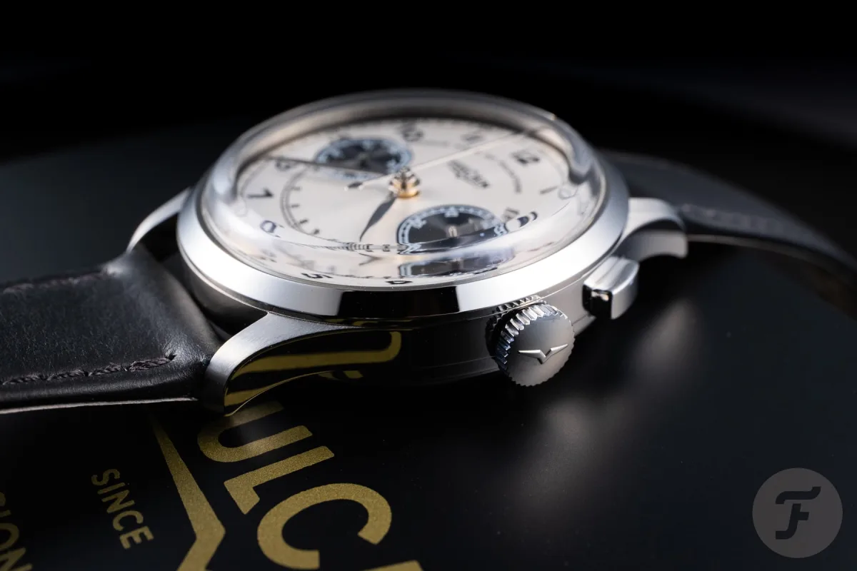 Vulcain Monopusher Heritage Panda with sapphire crystal