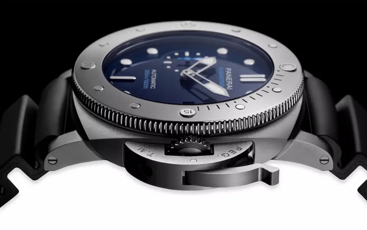 Panerai bulk metallic glass watch