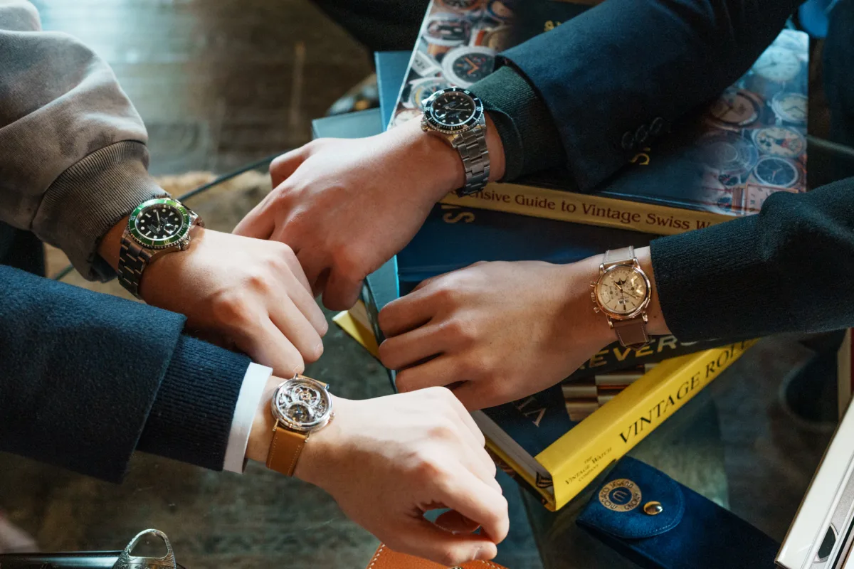 Rolex Submariner and Zenith Daytona on display