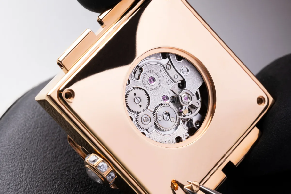 Bulgari Maglia Milanese Monete with open coin dial