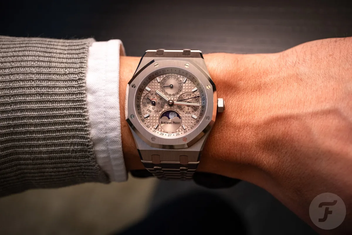 Royal Oak Selfwinding Perpetual Calendar in stainless steel