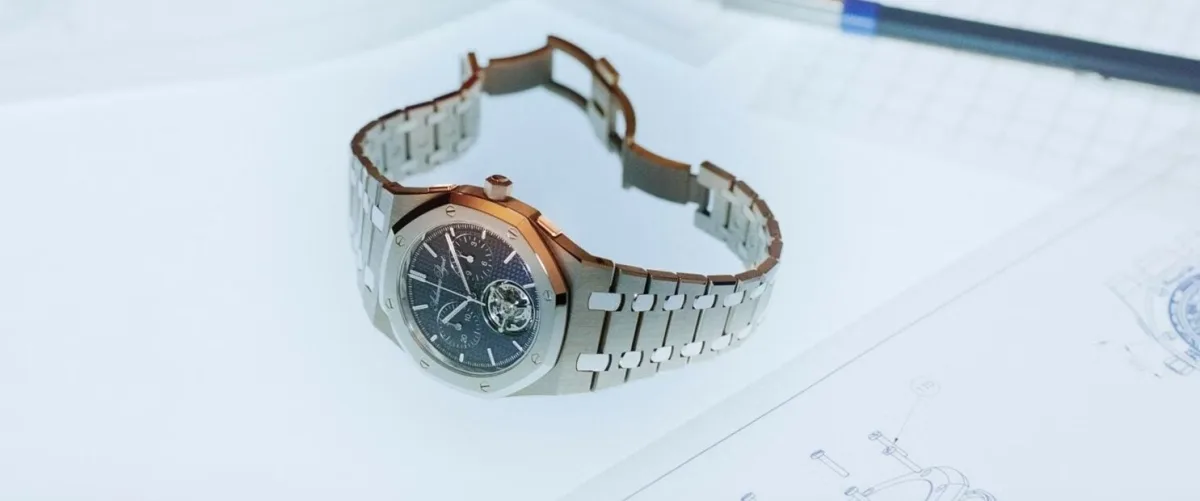 Royal Oak Selfwinding Perpetual Calendar in sand gold alloy