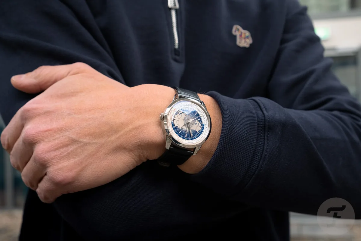 Jaeger-LeCoultre Geophysic Universal Time with alligator strap