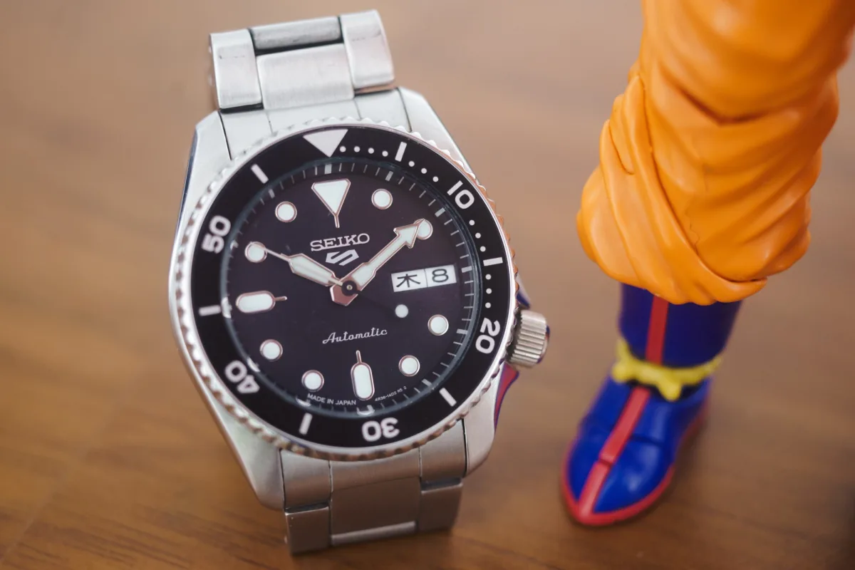Seiko SRPK29 watch case and dial close-up